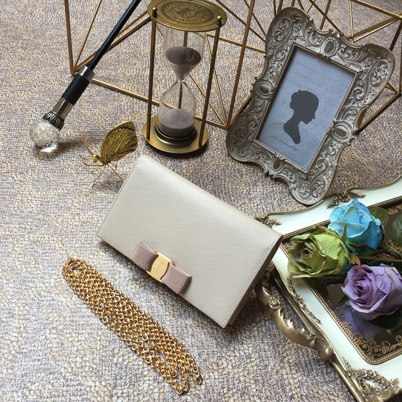 Ferragamo 살바토레 페라가모 FW2023 클래식 블랙 체인 백 3