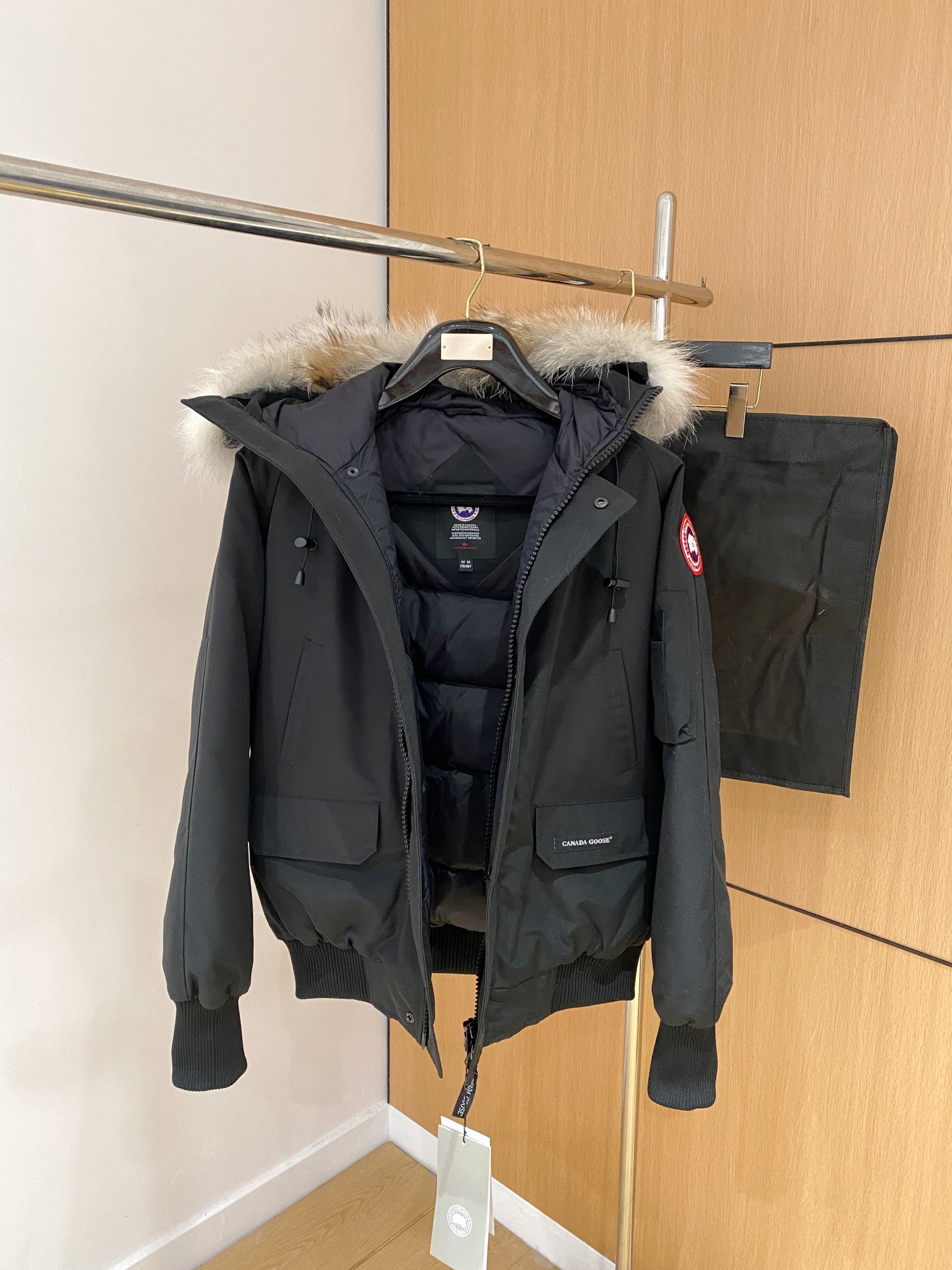 CANADA GOOSE 캐나다구스 FW2025 늑대털 후드 다운 재킷 6