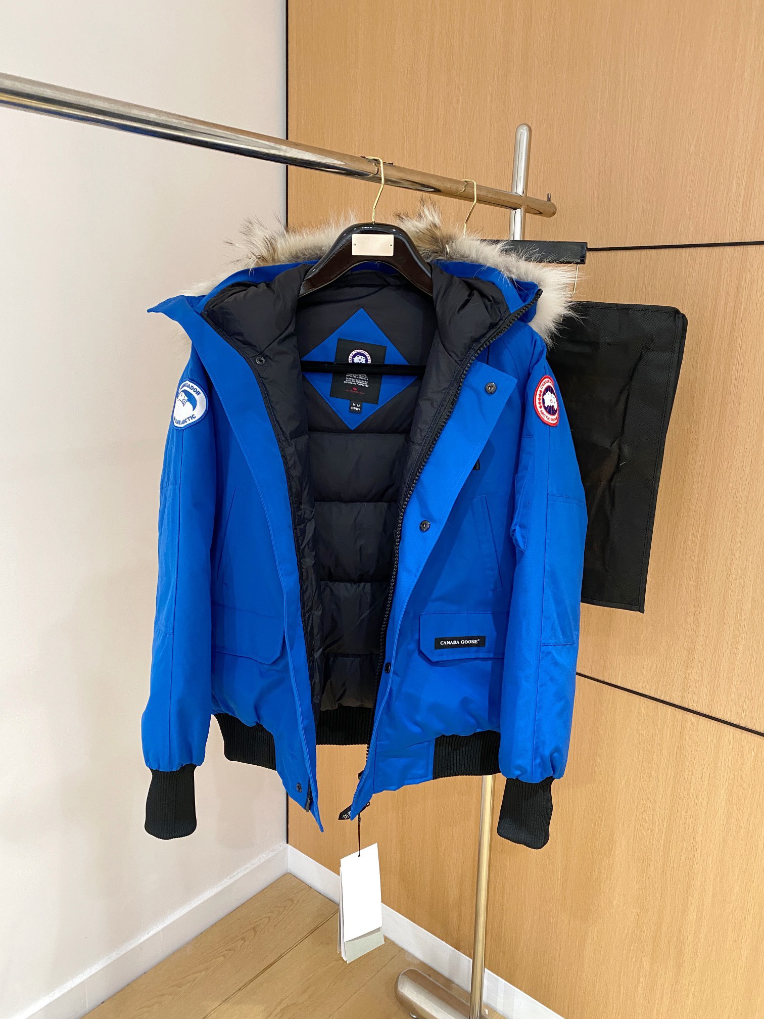 CANADA GOOSE FW2025 모피 트리밍 방한 재킷 6