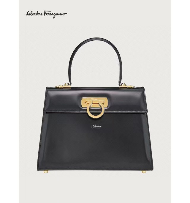 Ferragamo 살바토레 페라가모 FW2023 Gancino 블랙 토트백 1