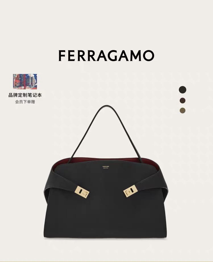 FERRAGAMO 페라가모 FW2023 Gancini 장식 가죽 핸드백 1