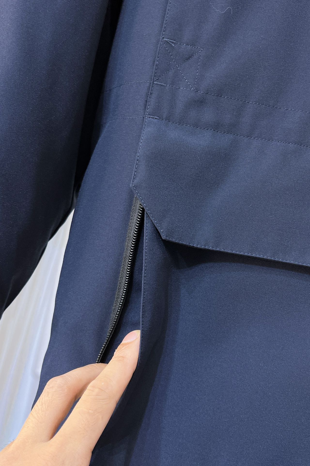 CANADA GOOSE 캐나다구스 FW2024 클래식 다운 재킷 13