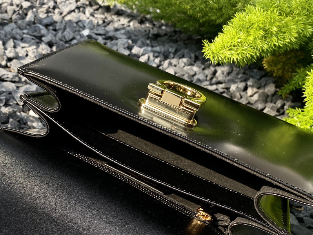 FERRAGAMO 페라가모 뮤지엄 컬렉션 복고 마구백 라지 DY-212181 7