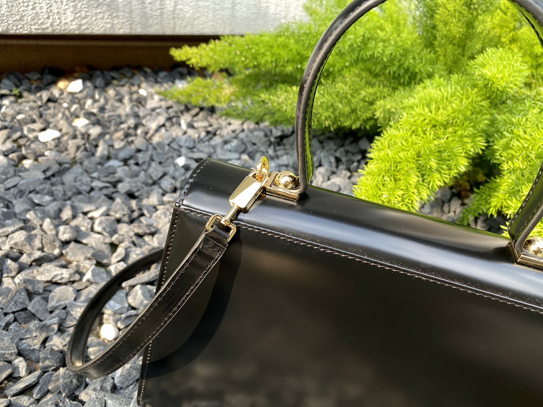 FERRAGAMO 페라가모 뮤지엄 컬렉션 복고 마구백 라지 DY-212181 9