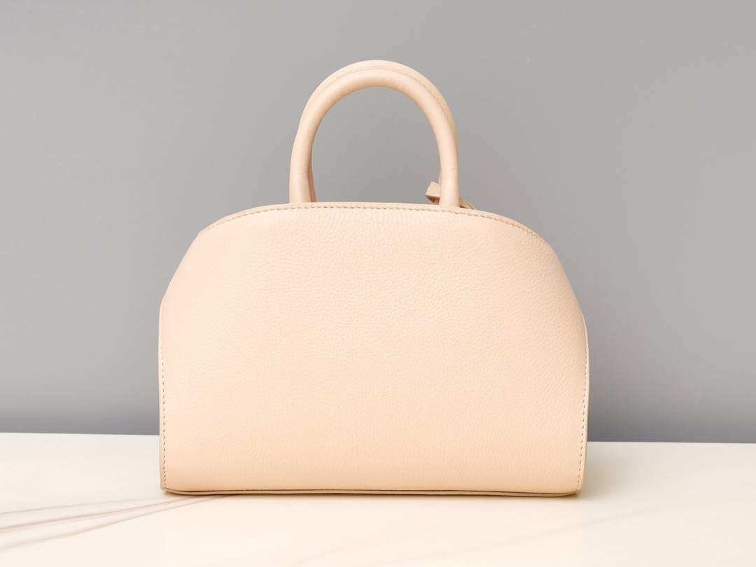 FERRAGAMO 페라가모 허그(HUG) 토트백 미니 13