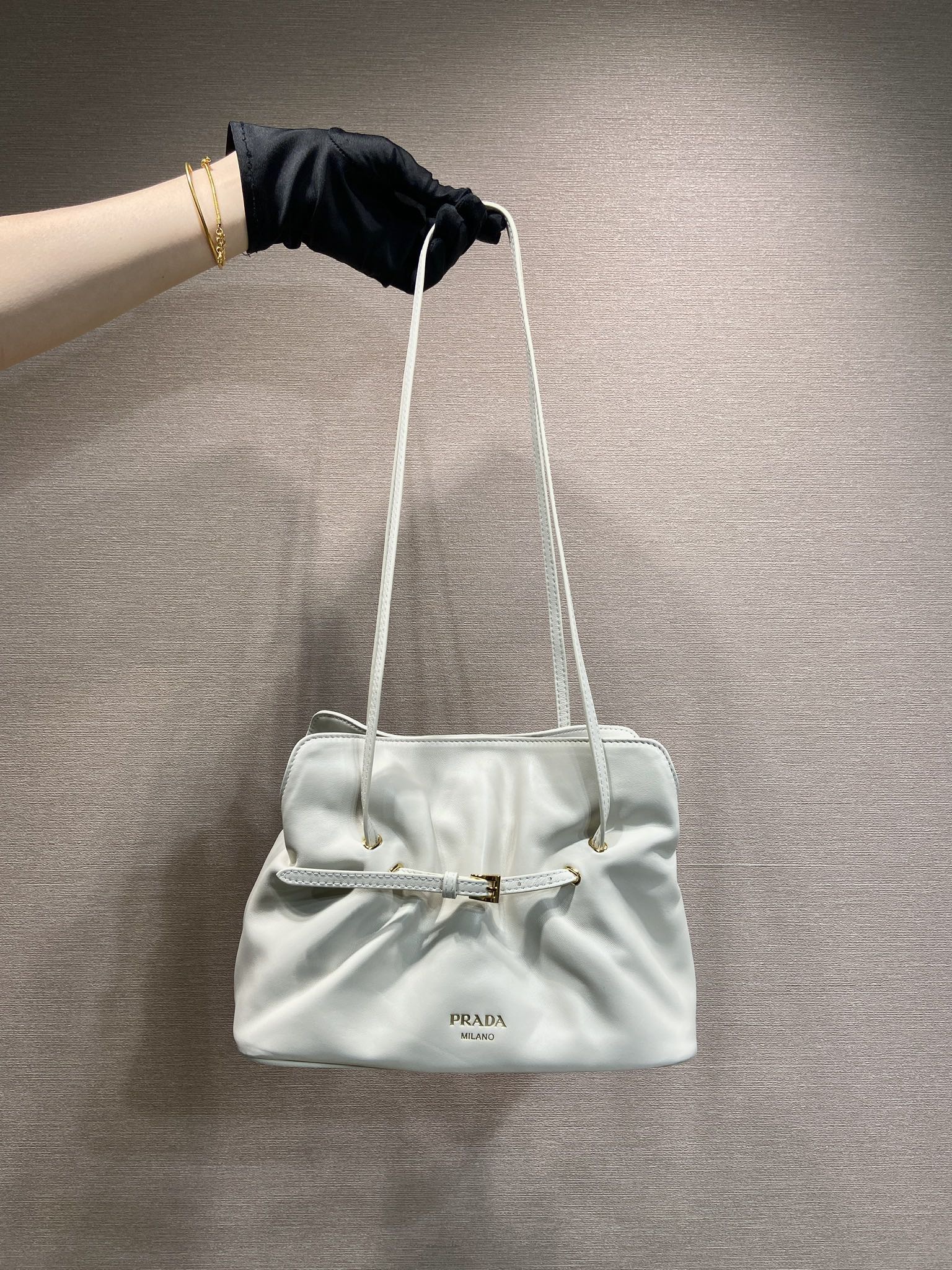 PRADA 프라다 클라우드(Cloud) 패디드 숄더백 1BG586 7
