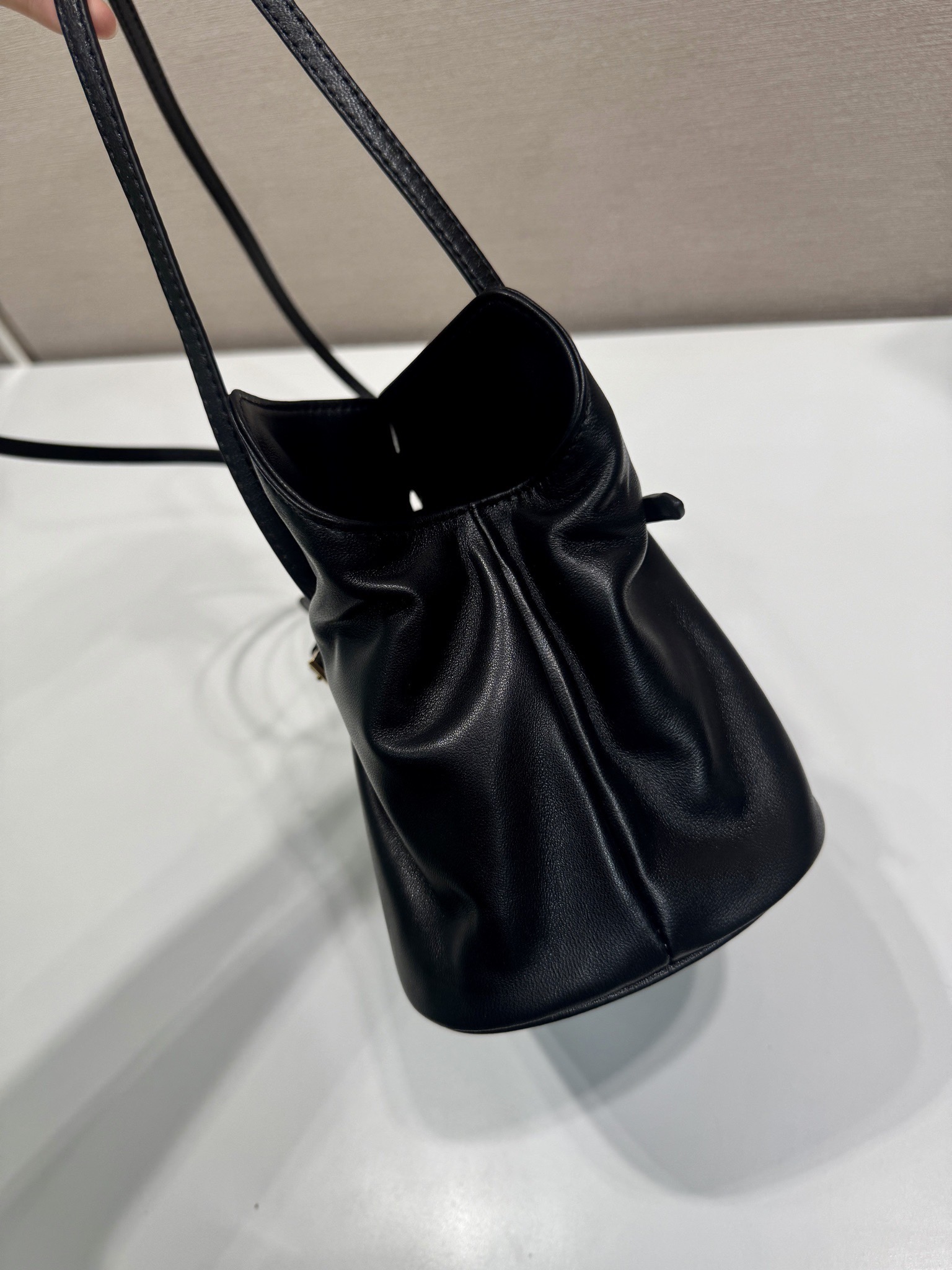 PRADA 프라다 클라우드(Cloud) 패디드 숄더백 1BG586 9