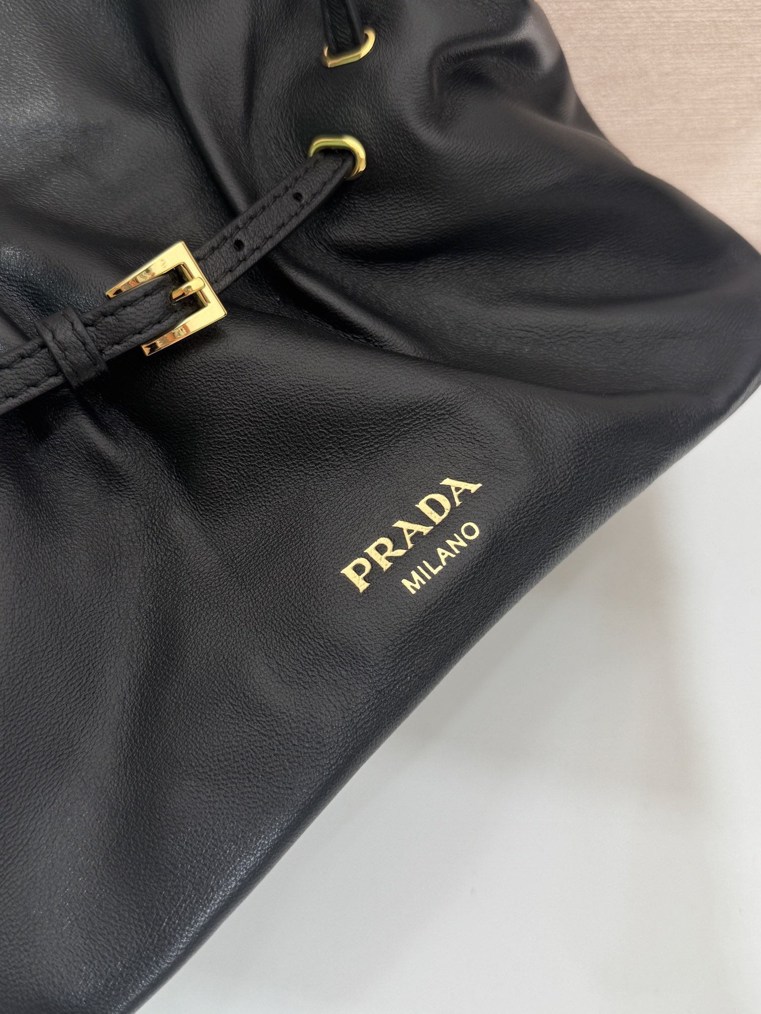 PRADA 프라다 클라우드(Cloud) 패디드 숄더백 1BG586 10