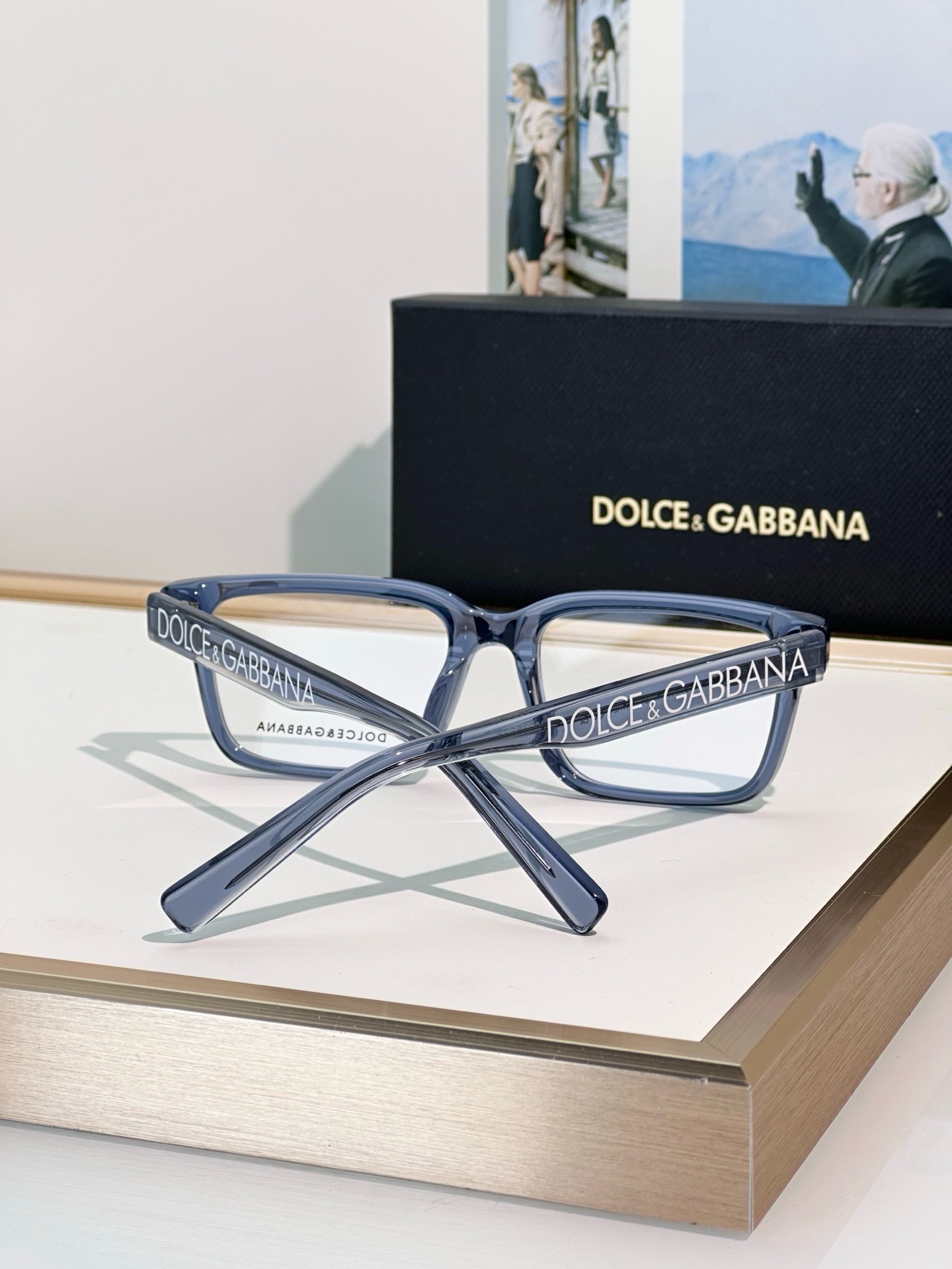 DOLCE&GABBANA 돌체앤가바나 SS2024 클래식 사각 안경 9