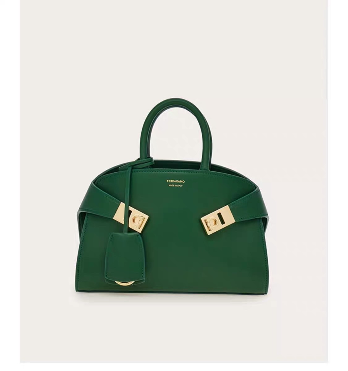 FERRAGAMO 페라가모 허그(HUG) 토트백 미니 19