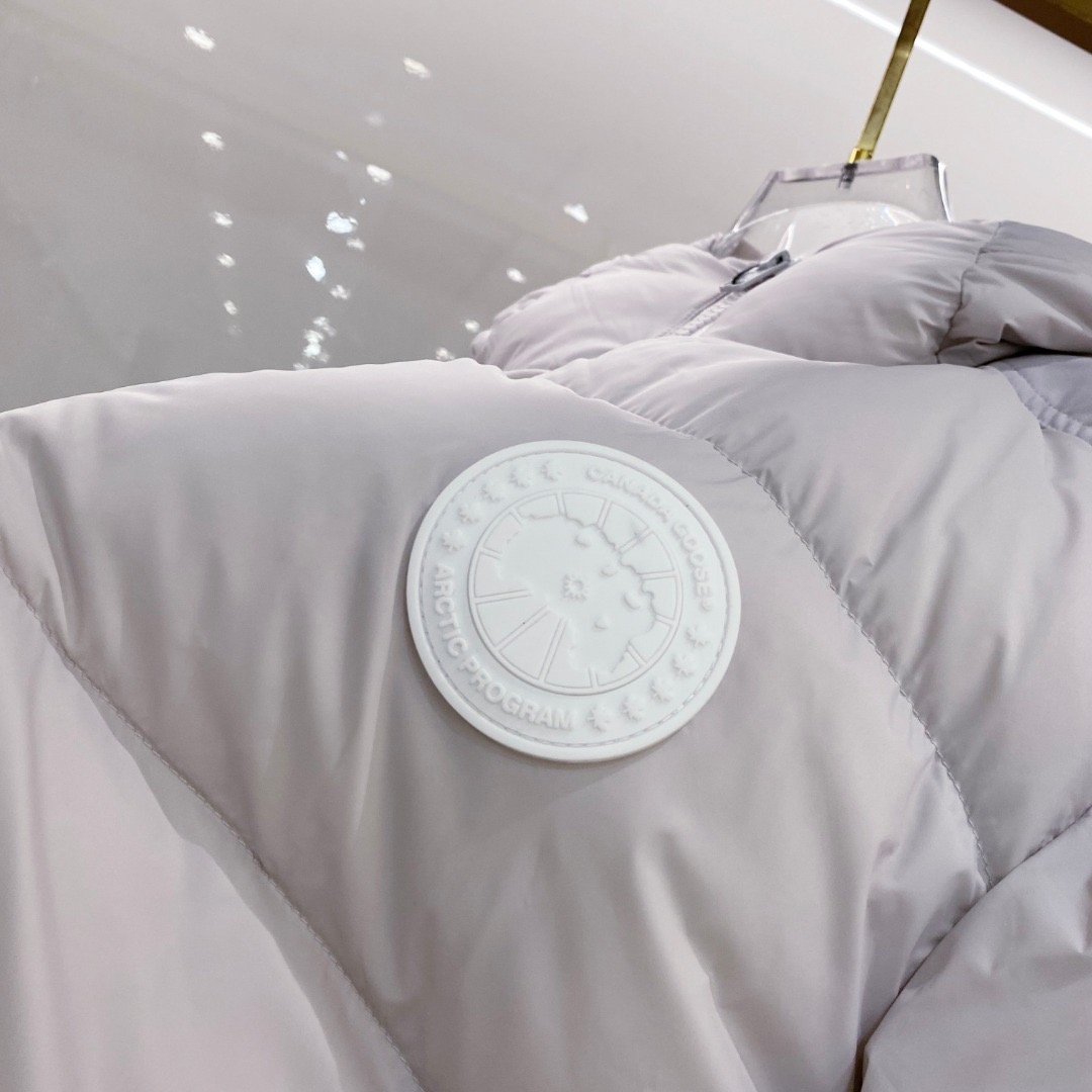 Canada Goose 캐나다구스 패딩 남녀공용 6