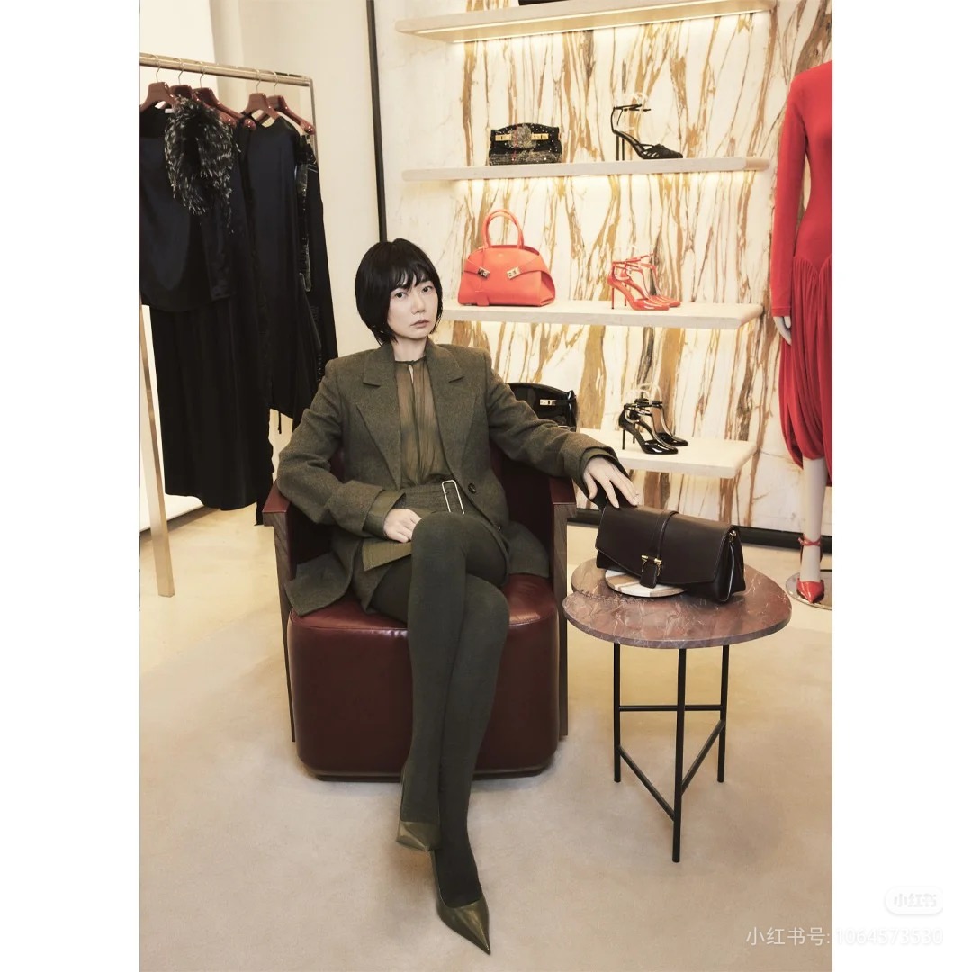 FERRAGAMO 페라가모 FW2023 Gancini 체인 숄더백 6