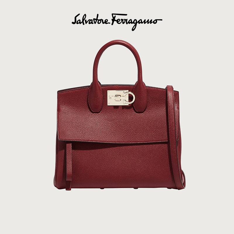 Ferragamo 살바토레 페라가모 FW2023 Gancini 잠금장치 토트백 2