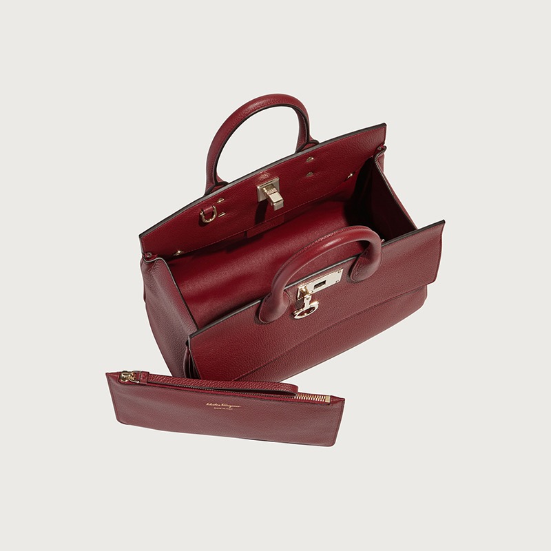 Ferragamo 살바토레 페라가모 FW2023 Gancini 잠금장치 토트백 3