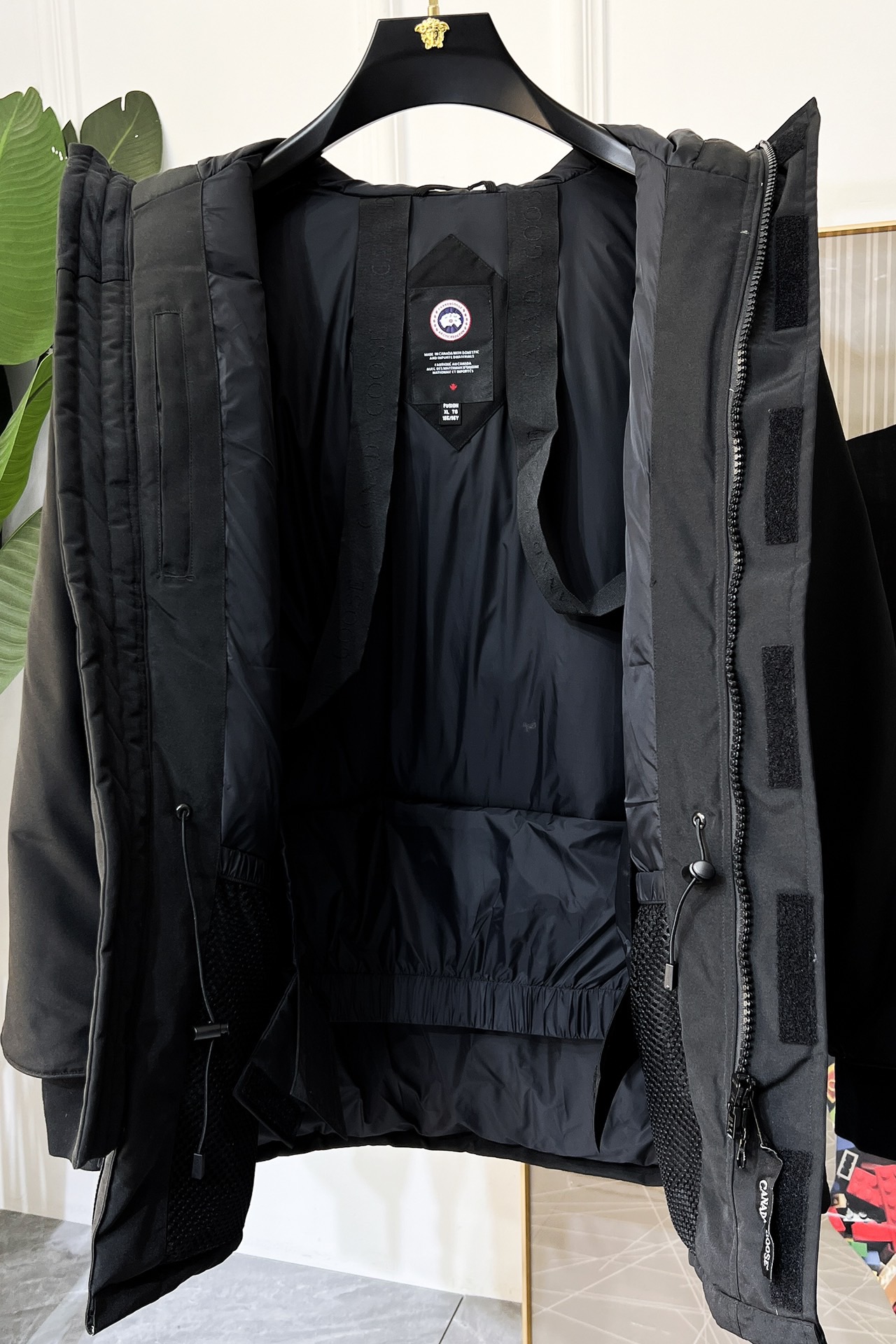 CANADA GOOSE 캐나다구스 FW2024 클래식 다운 재킷 3