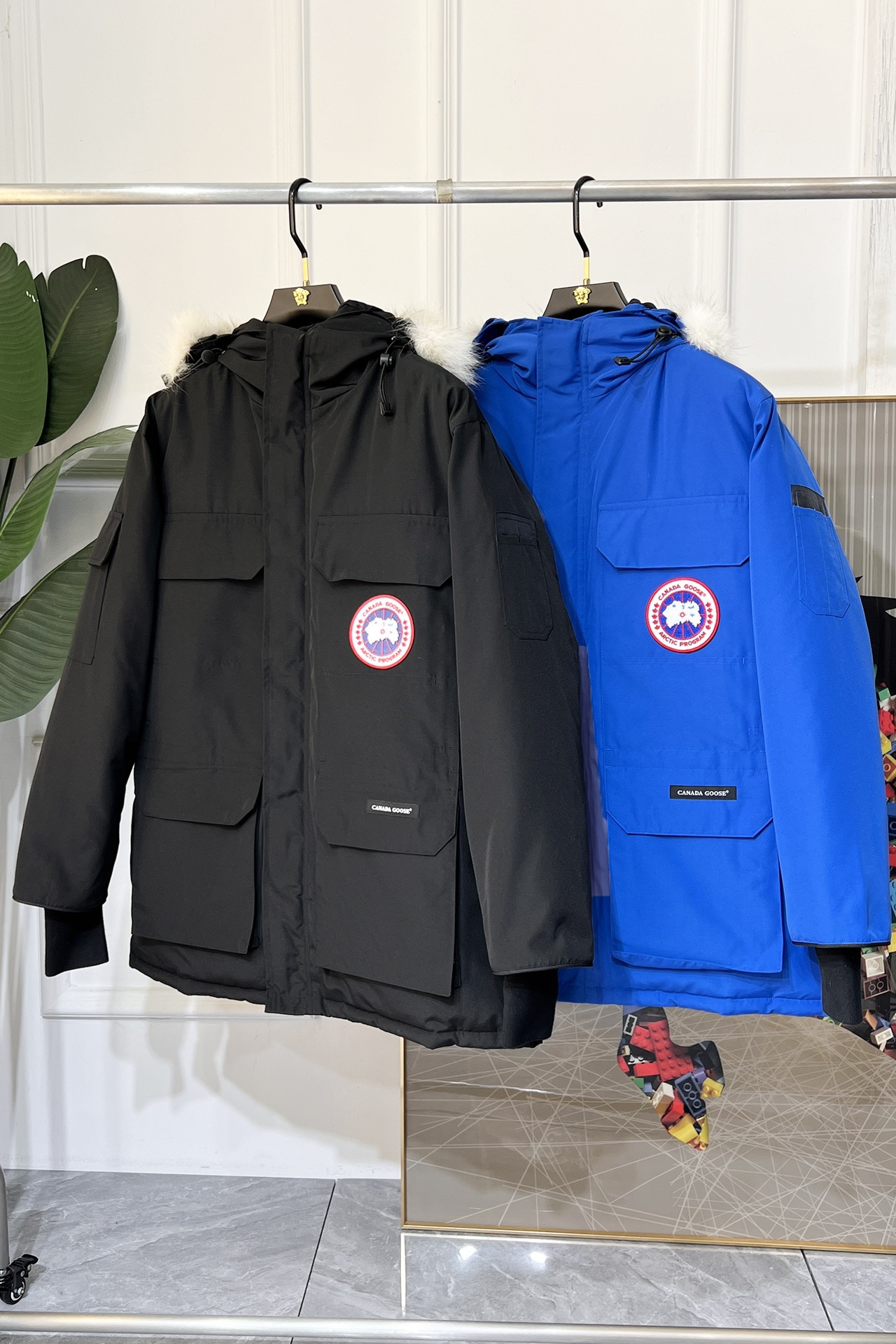 CANADA GOOSE 캐나다구스 FW2024 클래식 다운 재킷 4