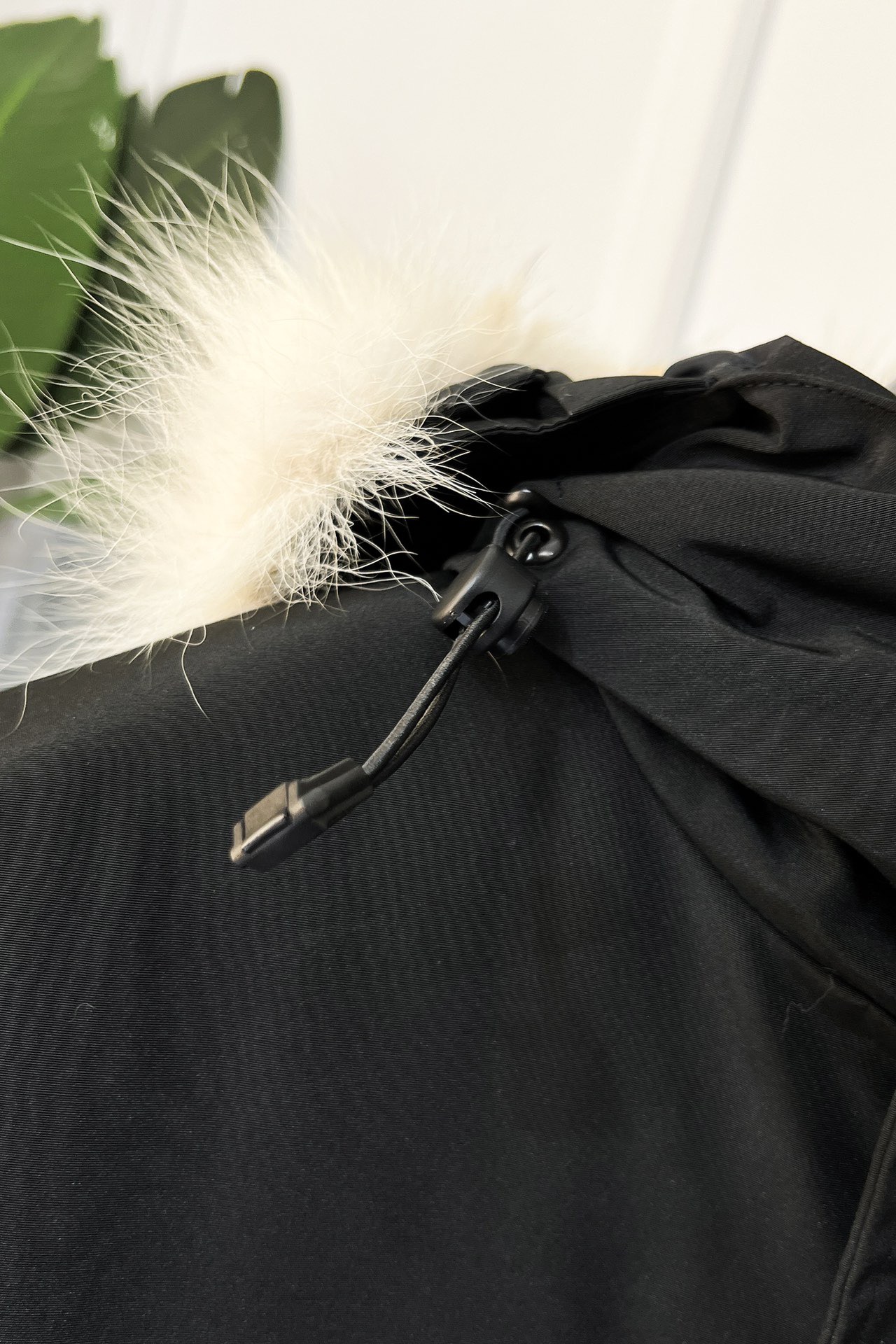 CANADA GOOSE 캐나다구스 FW2024 클래식 다운 재킷 9