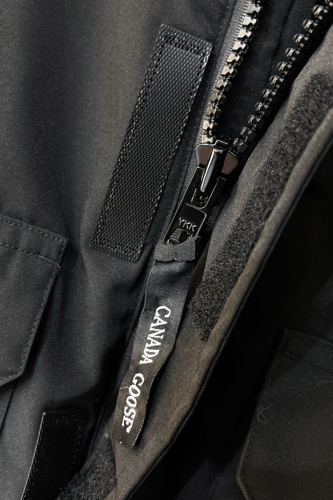 CANADA GOOSE 캐나다구스 FW2024 클래식 다운 재킷 11