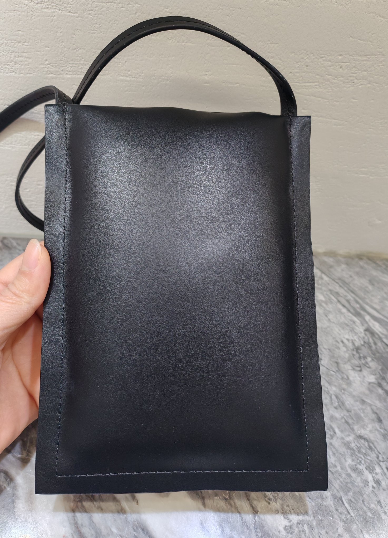 SALVATORE FERRAGAMO 살바토레 페라가모 FW2023 리본 장식 핸드백 14