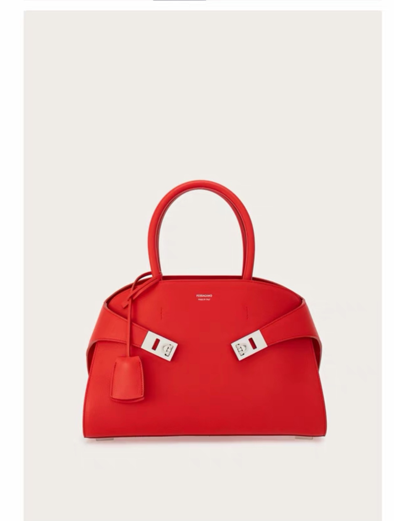 FERRAGAMO 페레가모 FW2023 HUG 나파 가죽 토트백 1