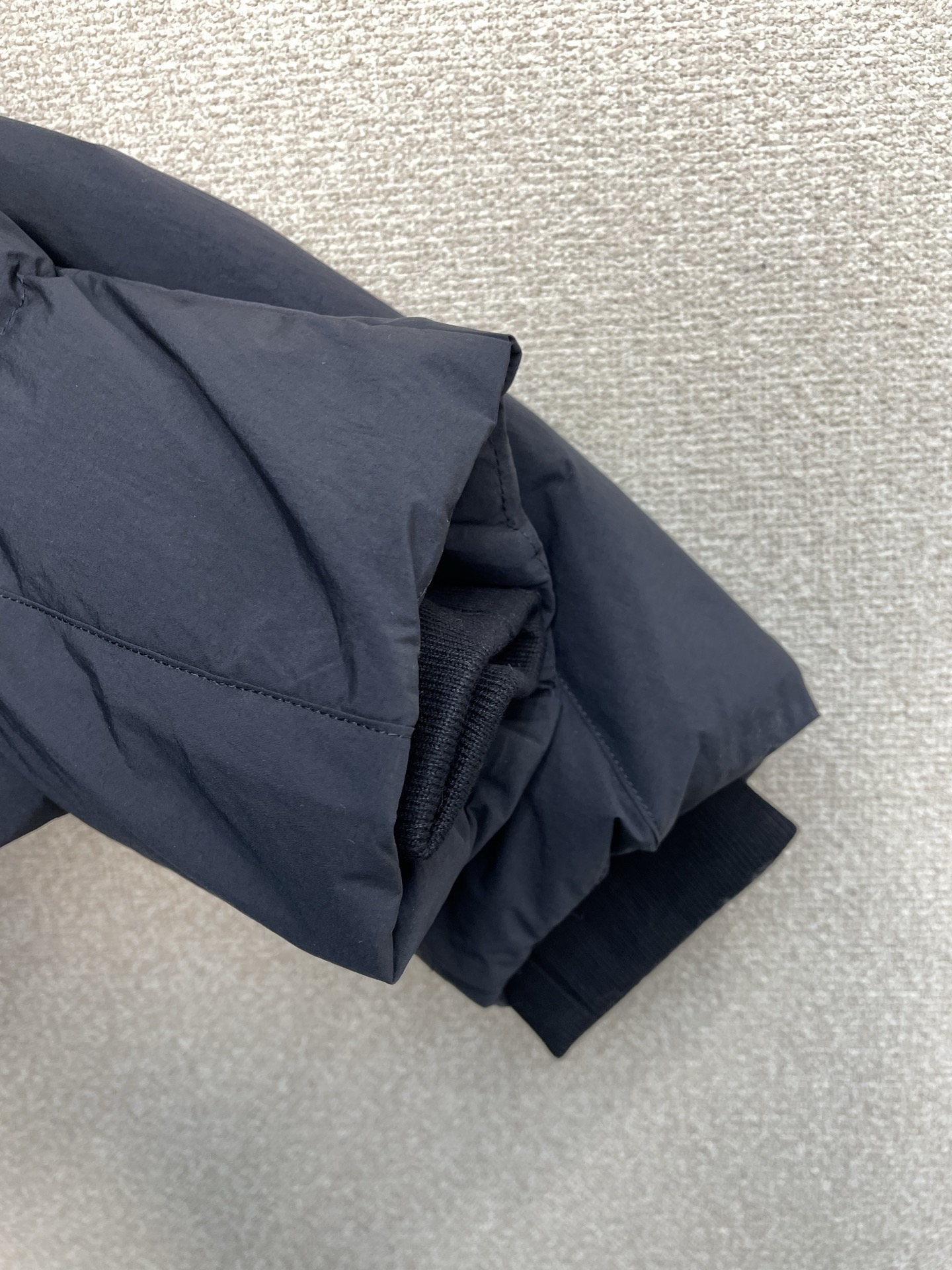 CANADA GOOSE 캐나다구스 FW2023 후드 다운 재킷 11