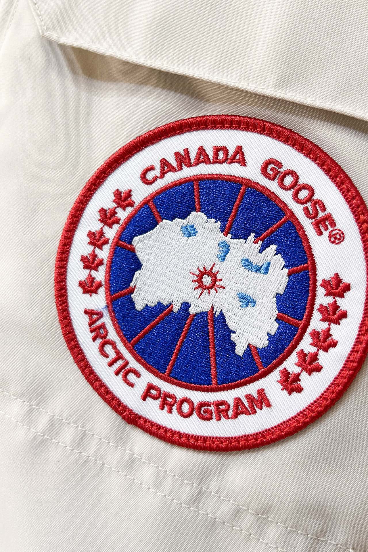CANADA GOOSE 캐나다구스 FW2024 클래식 다운 재킷 3