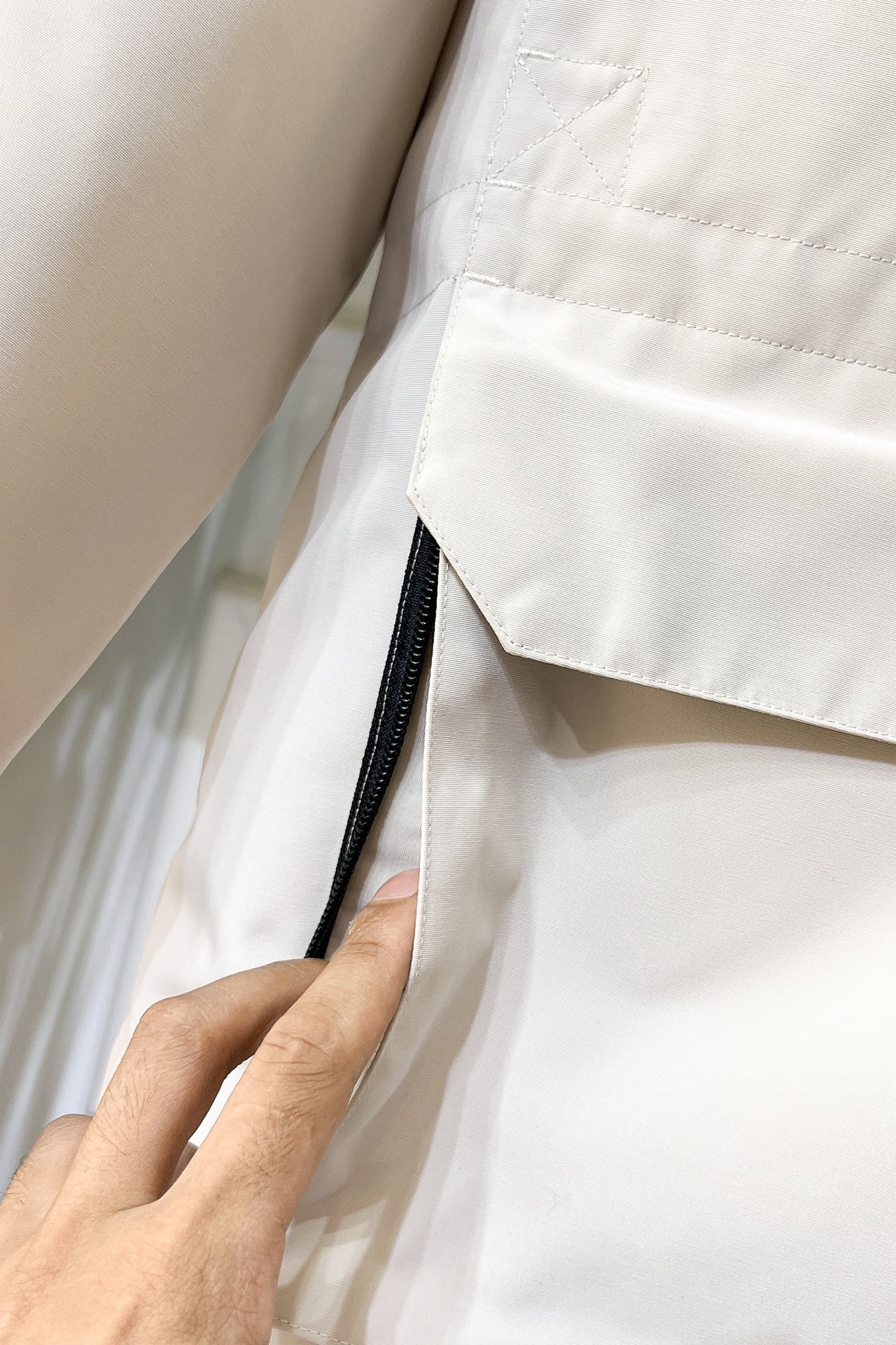 CANADA GOOSE 캐나다구스 FW2024 클래식 다운 재킷 9