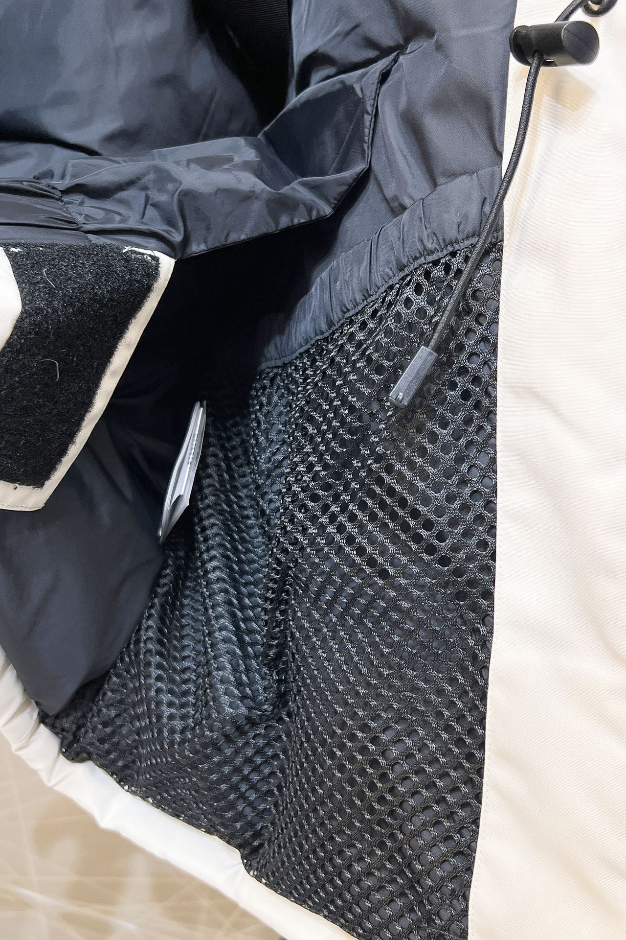 CANADA GOOSE 캐나다구스 FW2024 클래식 다운 재킷 11