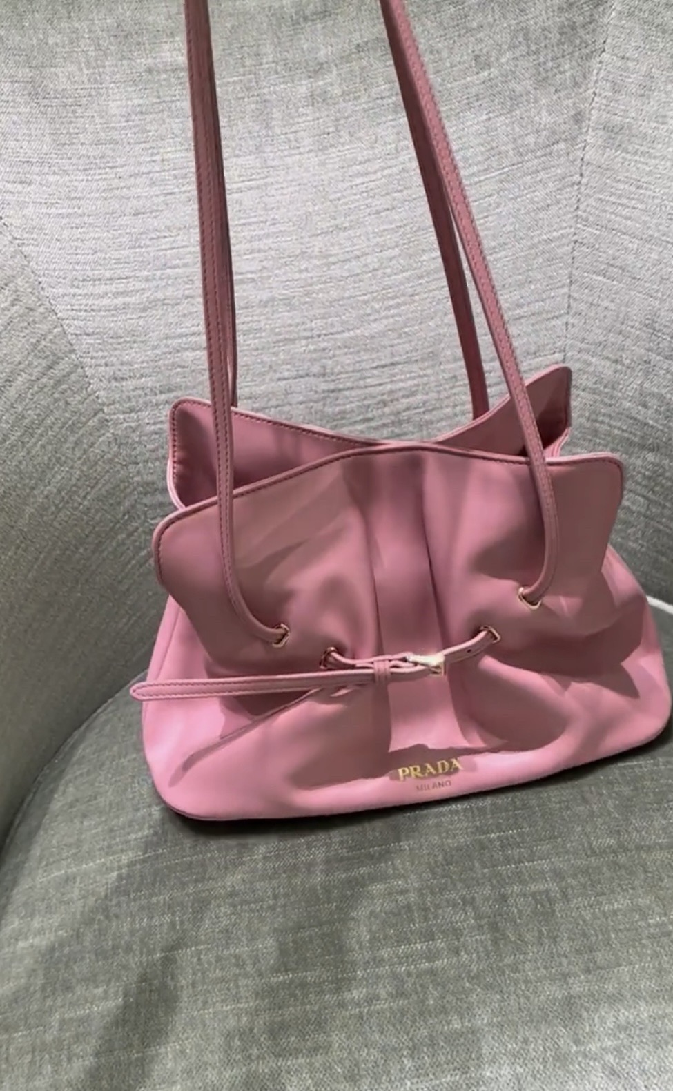 PRADA 프라다 클라우드(Cloud) 패디드 숄더백 1BG586 3