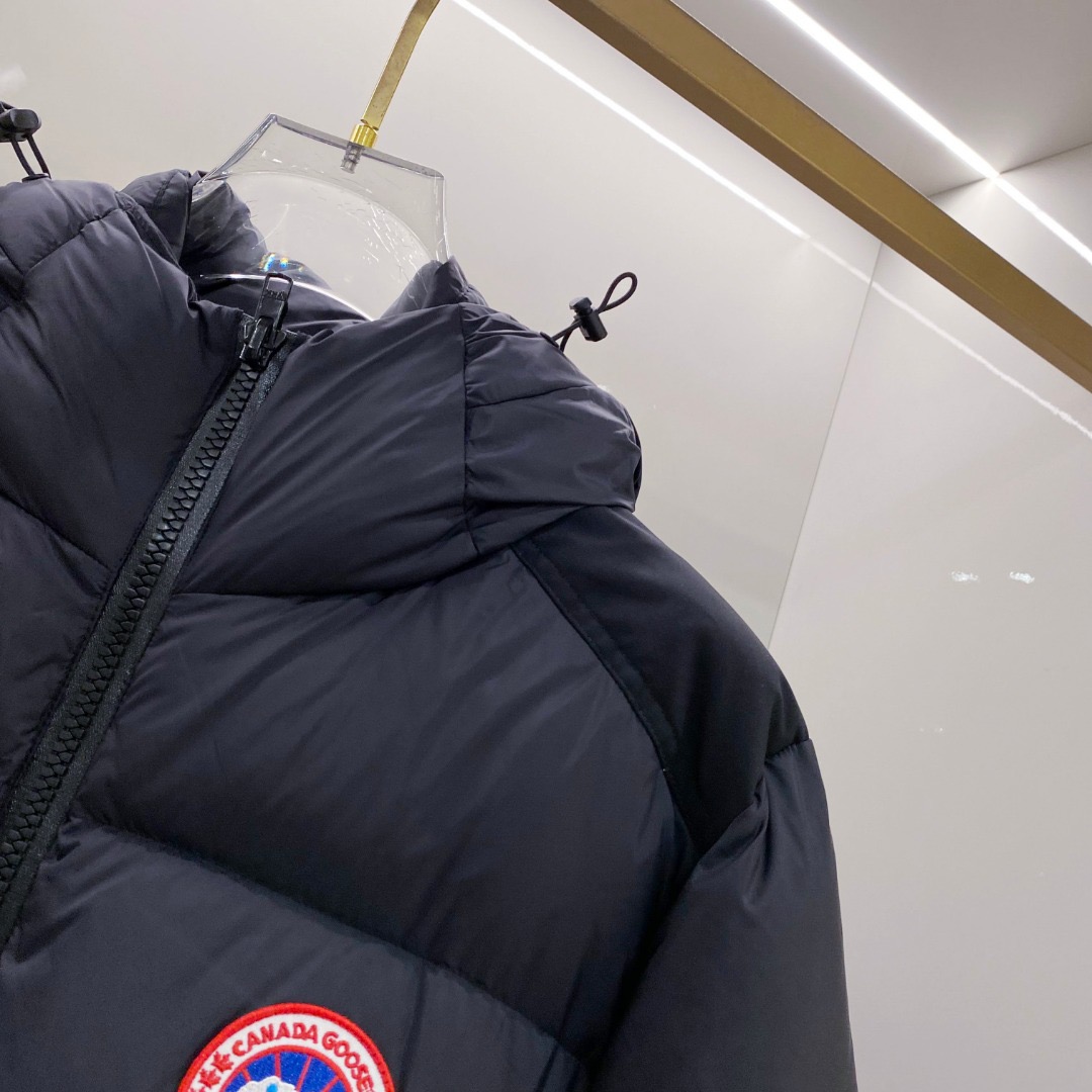 Canada Goose 캐나다구스 패딩 남녀공용 3