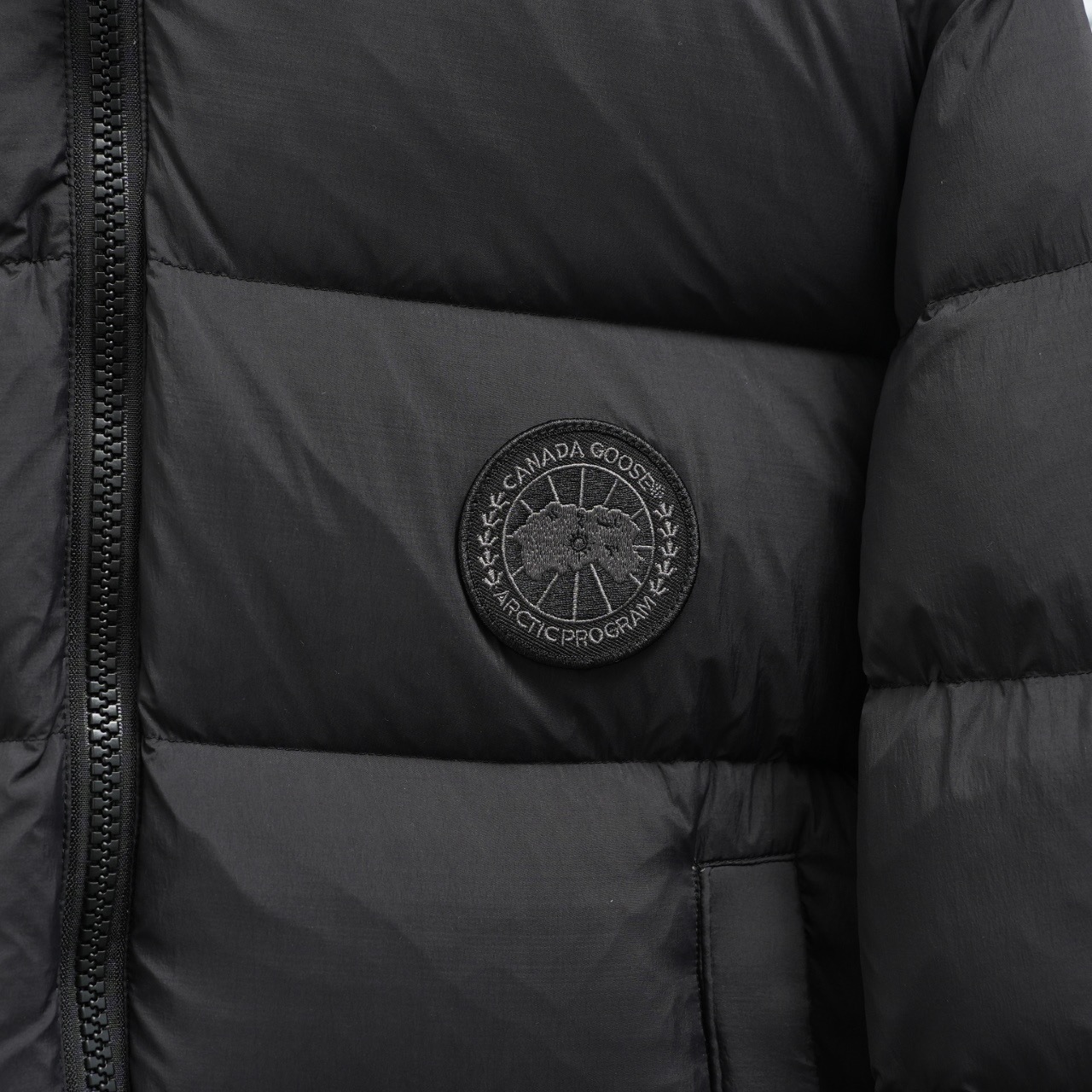 CANADAGOOSE 캐나다구스 FW2023 후드 일체형 다운 재킷 3
