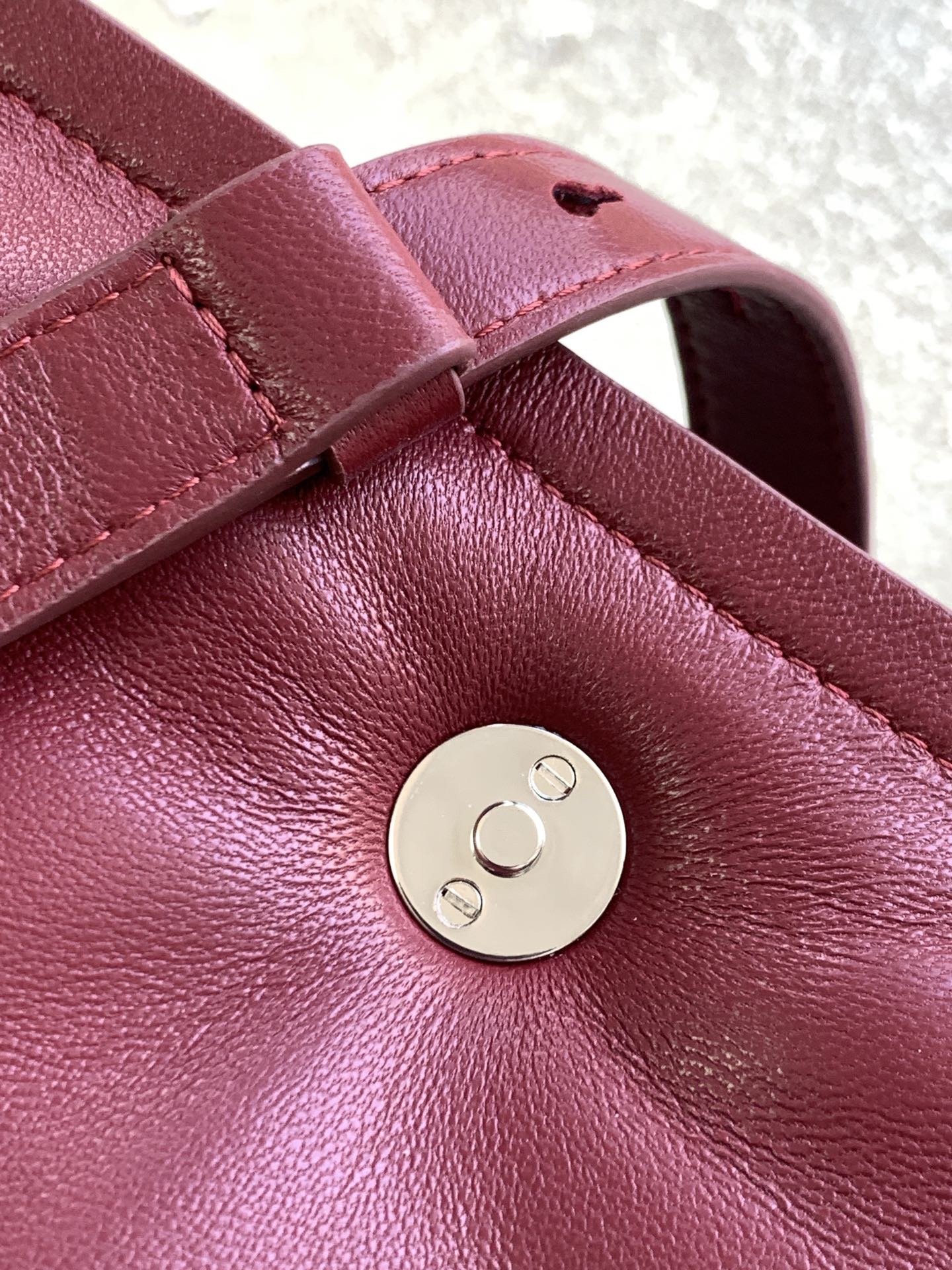 FERRAGAMO 살바토레 페라가모 FW2023 Vara 리본 장식 숄더백 12