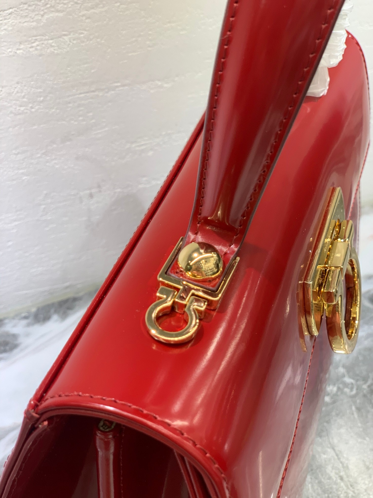 Ferragamo 살바토레 페라가모 FW2023 Gancino 블랙 토트백 3