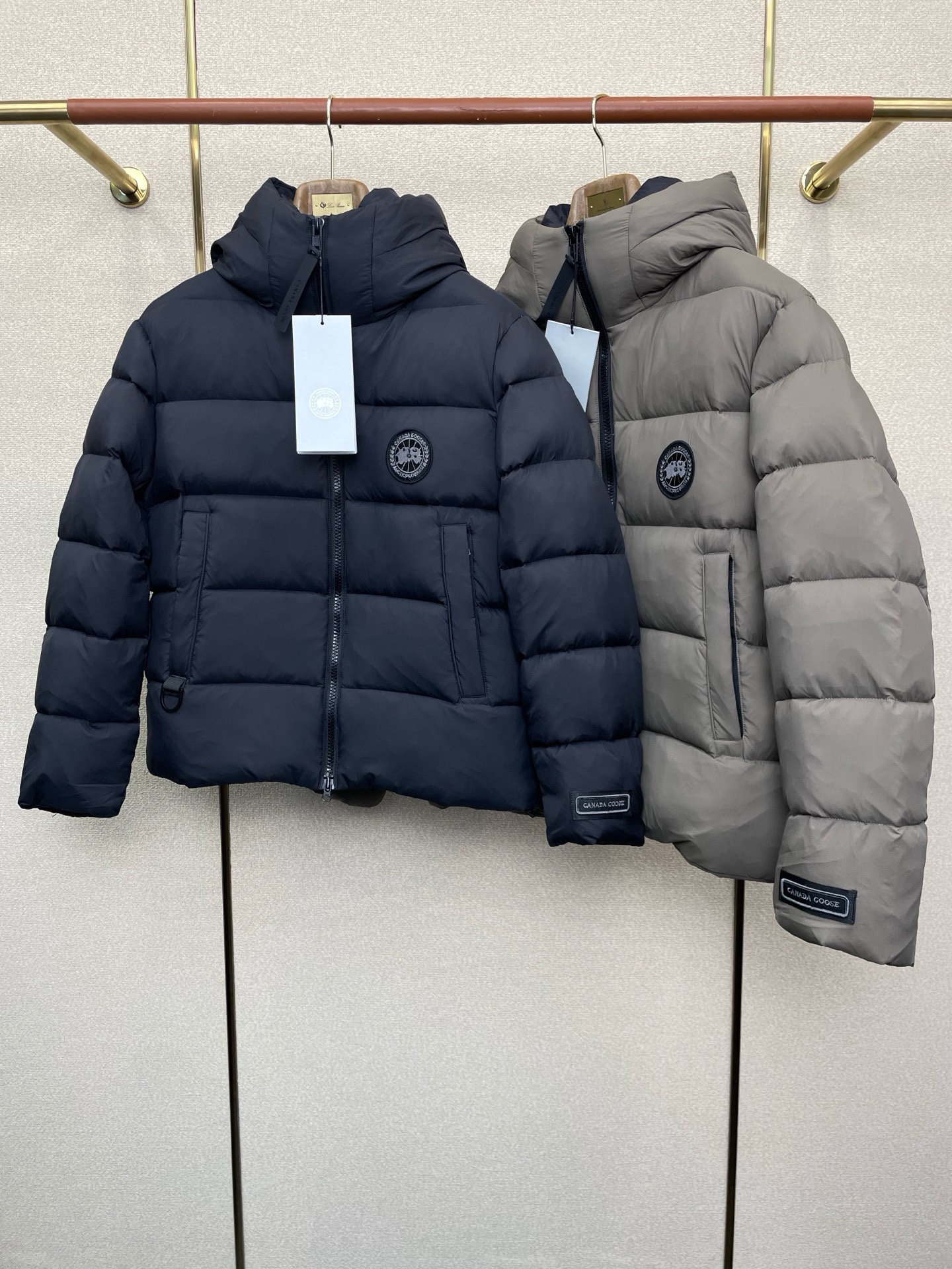 CANADA GOOSE 캐나다구스 FW2024 기능성 후드 다운 재킷 1