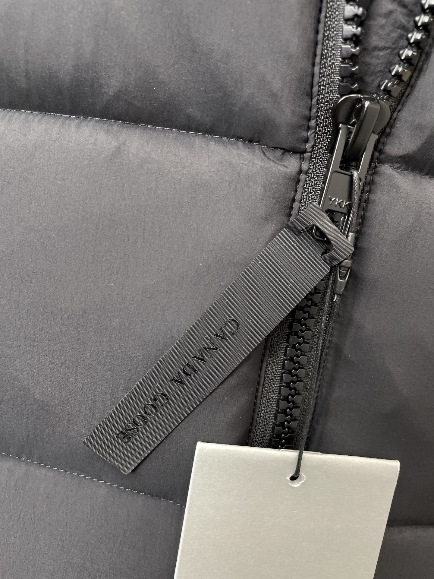 CANADA GOOSE 캐나다구스 FW2024 기능성 후드 다운 재킷 12