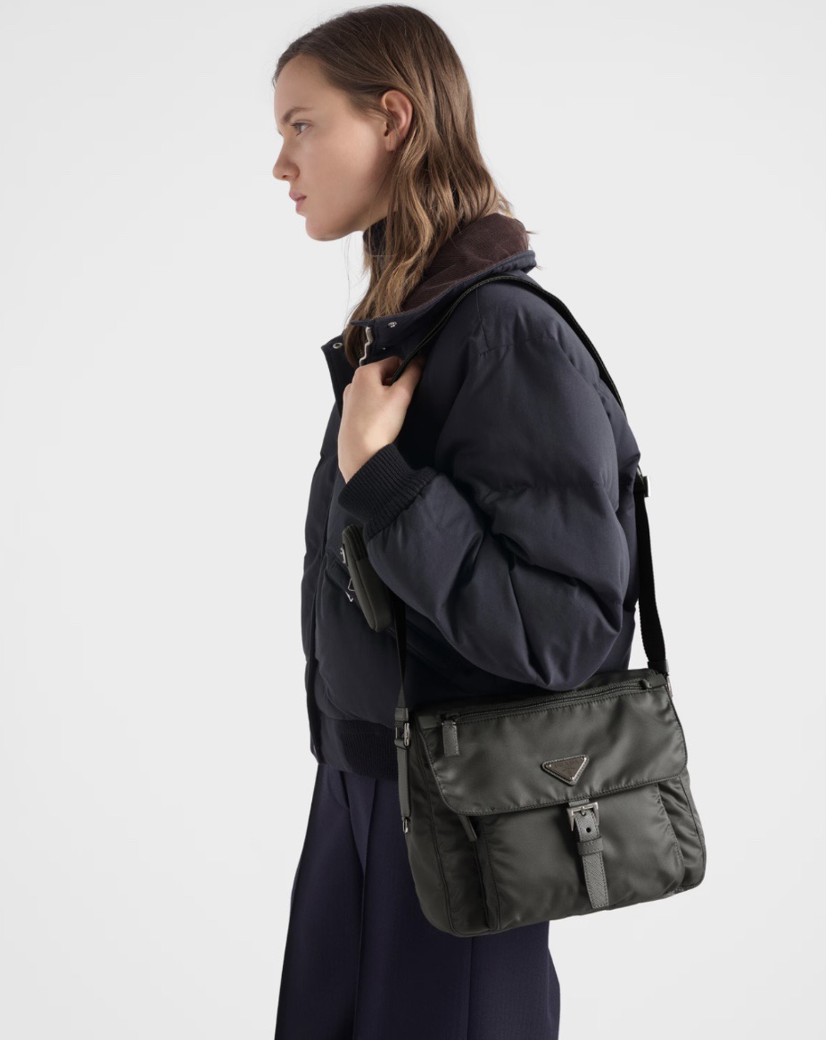 PRADA 프라다 FW2023 나일론 사피아노 가죽 크로스백 2