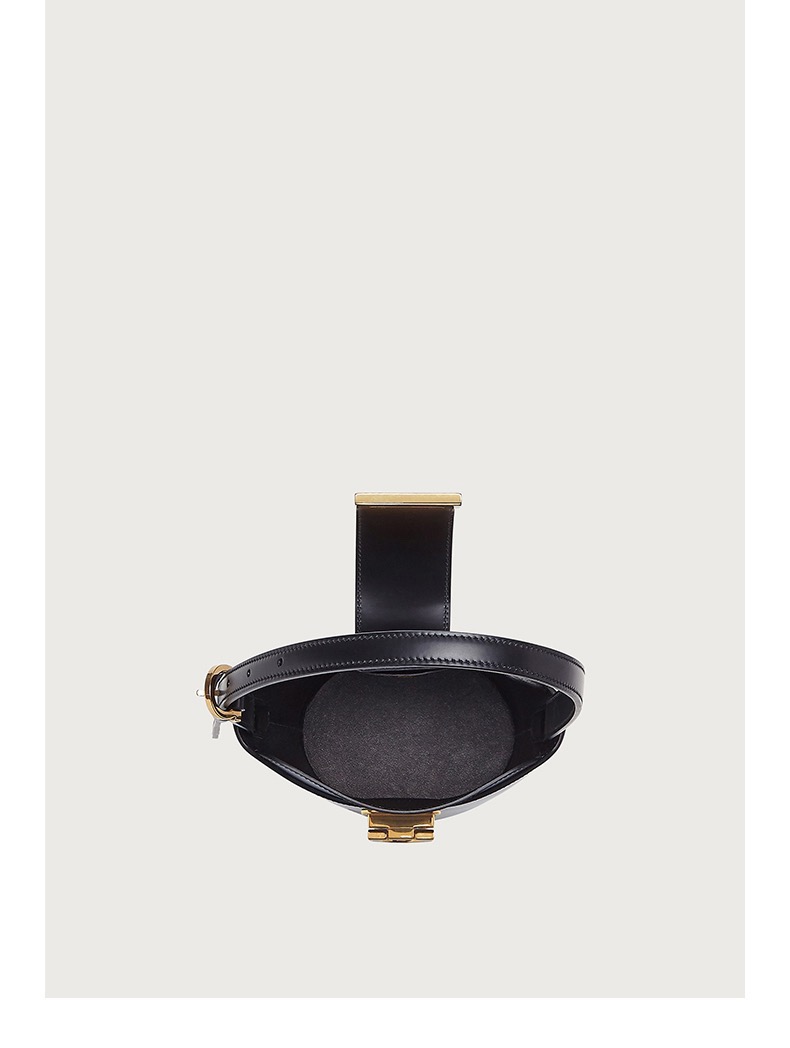 FERRAGAMO 살바토레 페라가모 SS2023 Gancini 버킷백 4