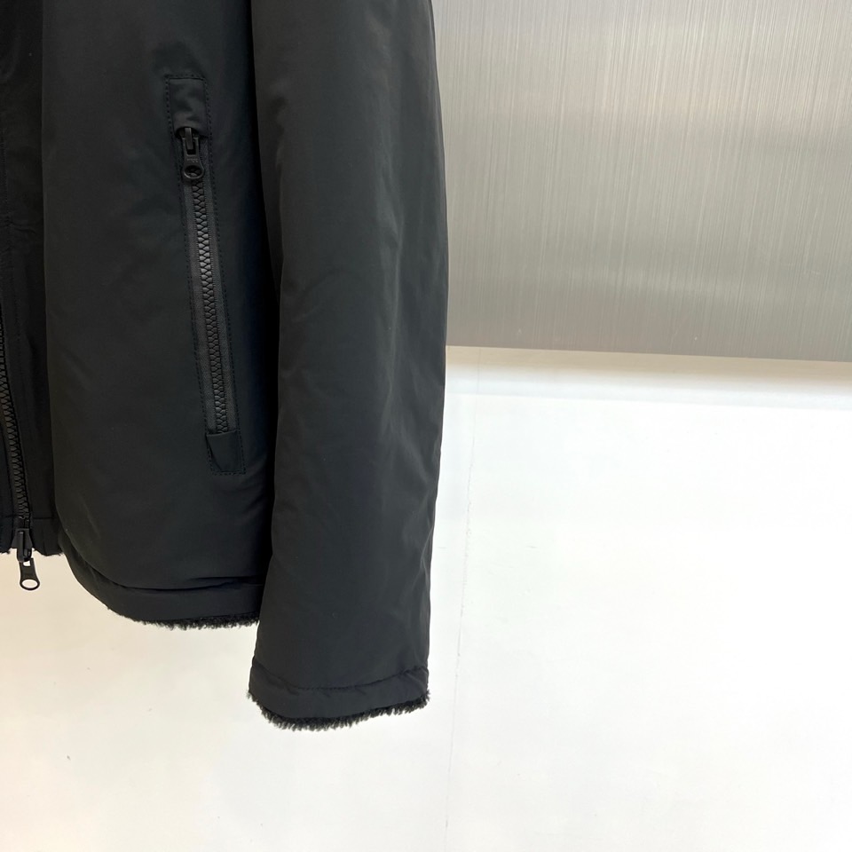 CANADA GOOSE 캐나다 구스 FW2025 양면 테디 소재 재킷 5