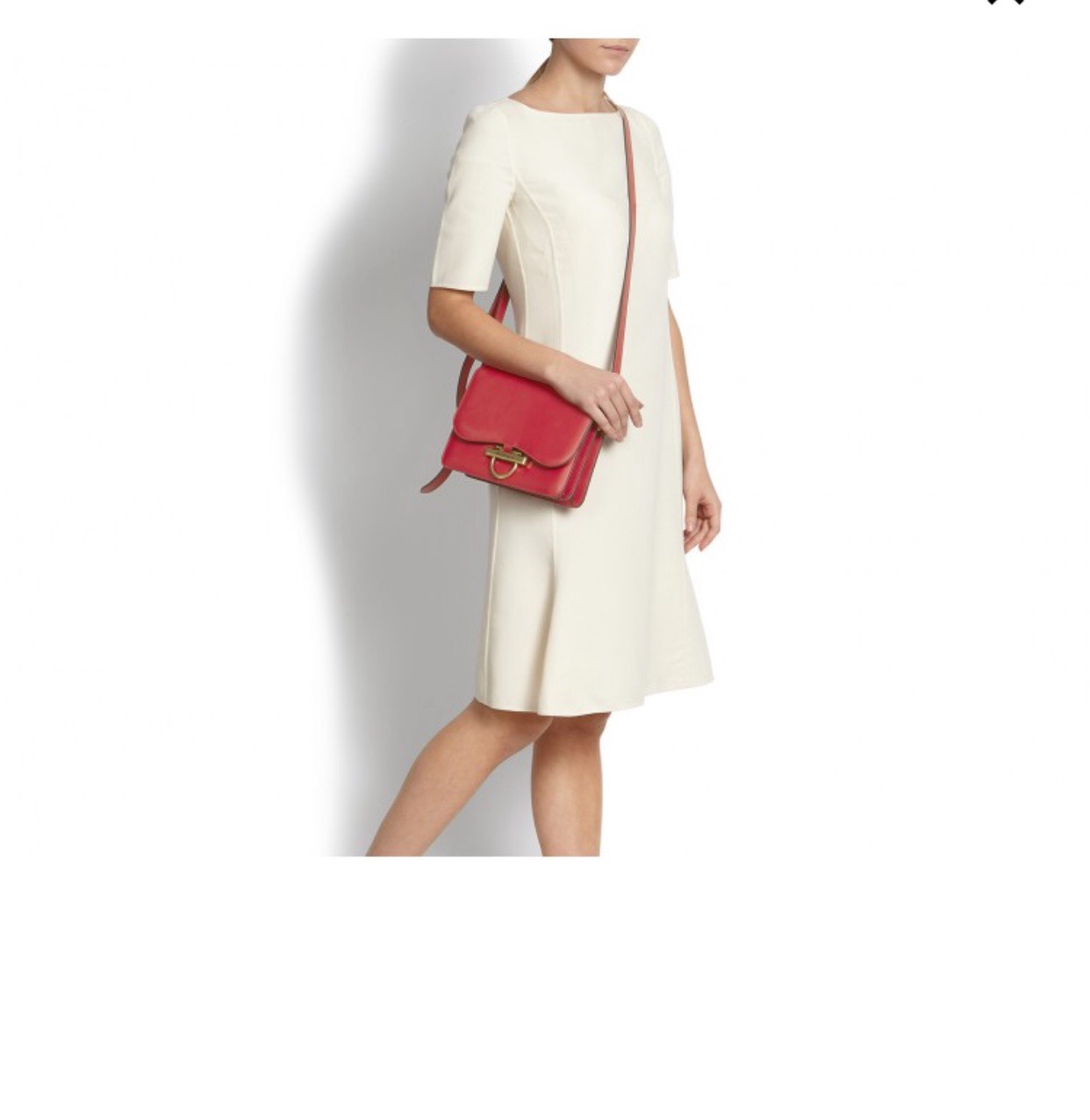 Ferragamo 살바토레 페라가모 SS2023 클래식 가죽 플랩 백 19