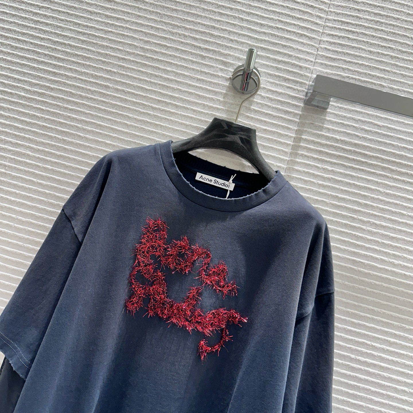 Acne Studios 레드 로고 자수 레이어드 티셔츠 5