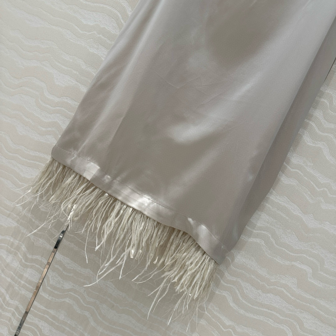 Brunello Cucinelli 브루넬로 쿠치넬리 시퀸 레이스 니트 원피스 23