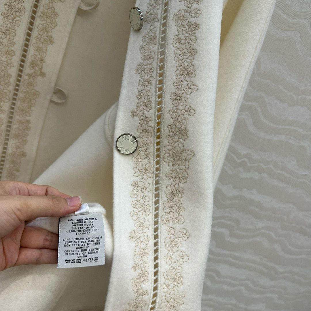 Hermes 플라워 자수 롱 니트 코트 8