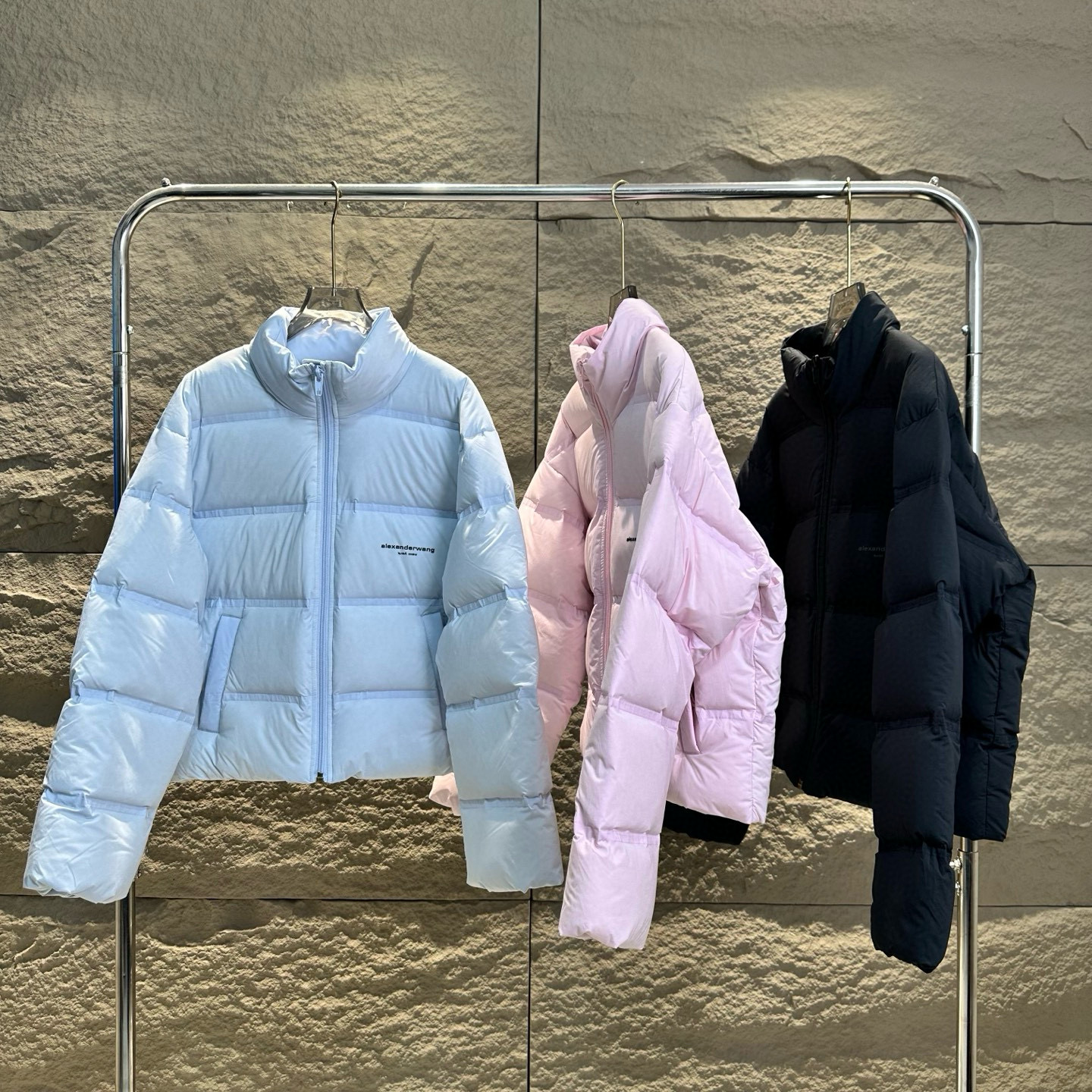 Alexander Wang 여성 숏 패딩 다운 점퍼 2