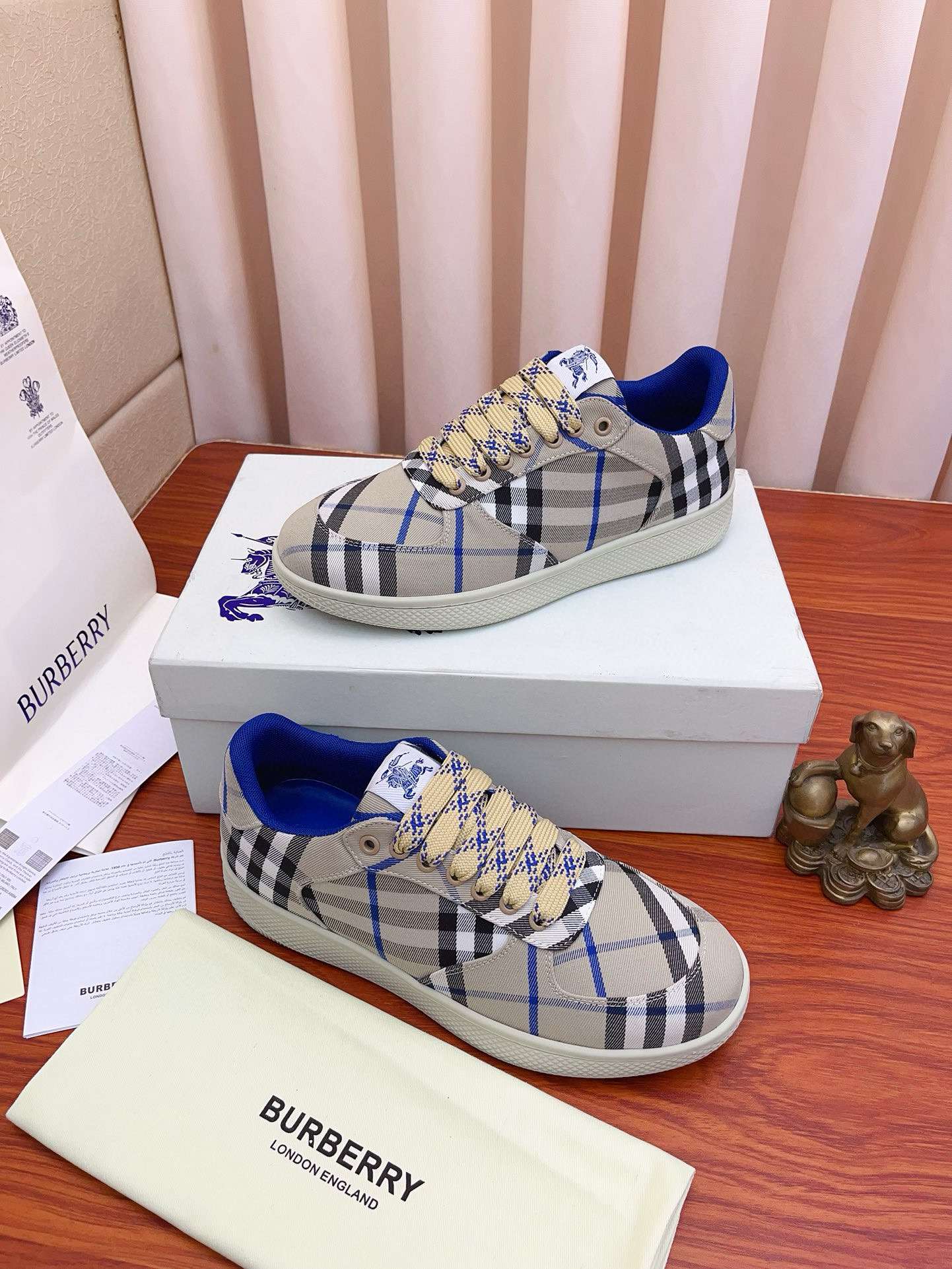 BURBERRY 버버리 남성 체크 캔버스 로우탑 스니커즈 6