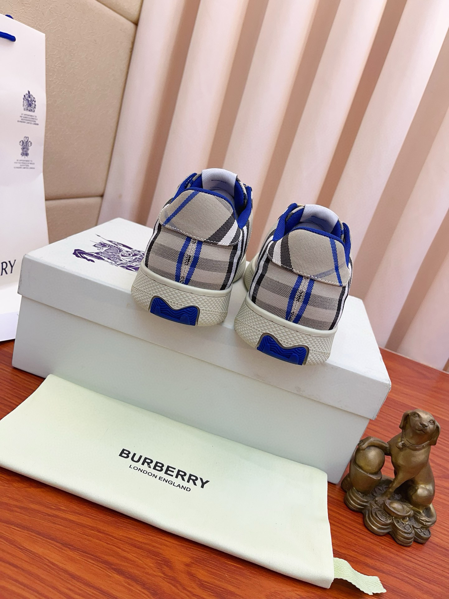 BURBERRY 버버리 남성 체크 캔버스 로우탑 스니커즈 9