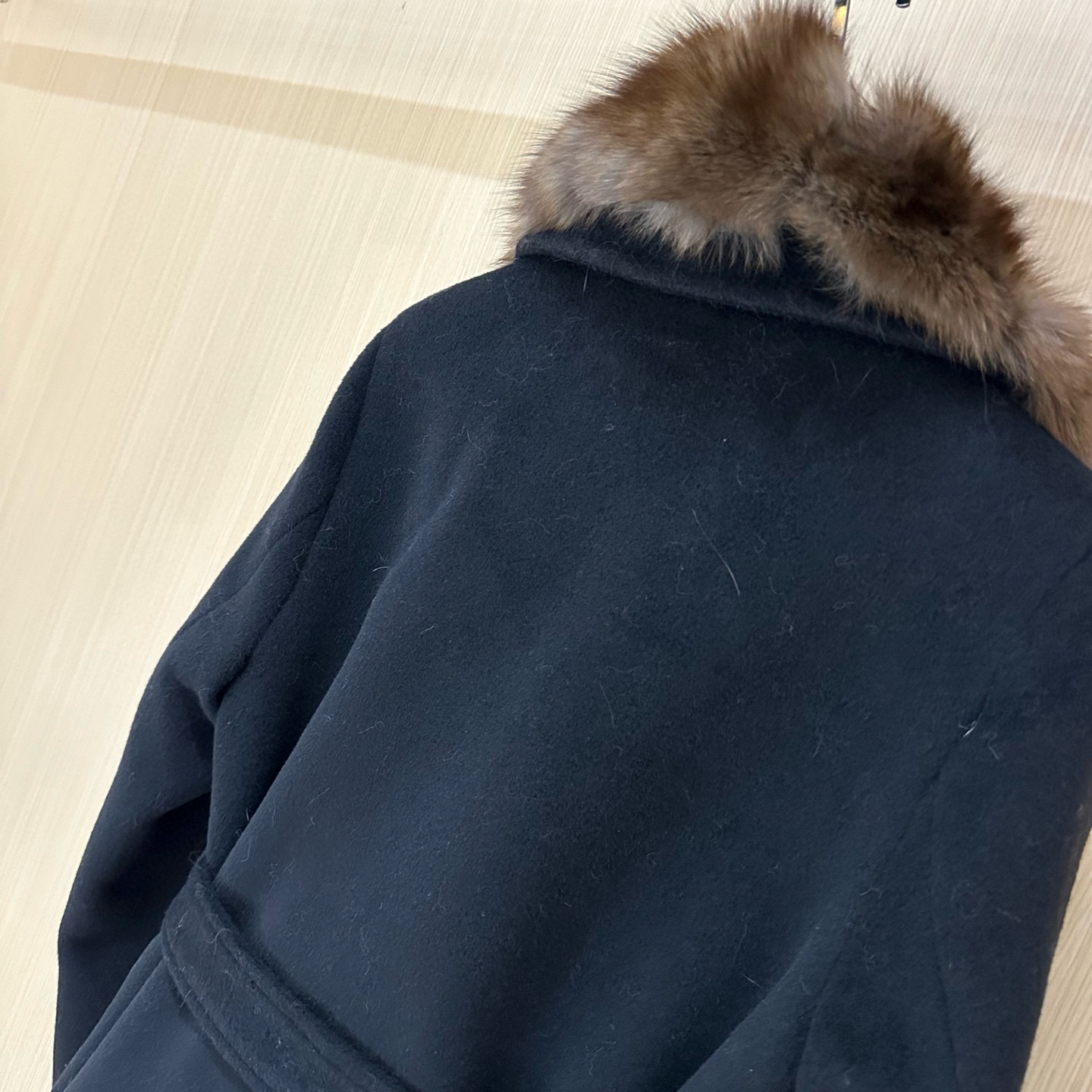 Fendi 양모 폭스퍼 카라 벨티드 자켓 18