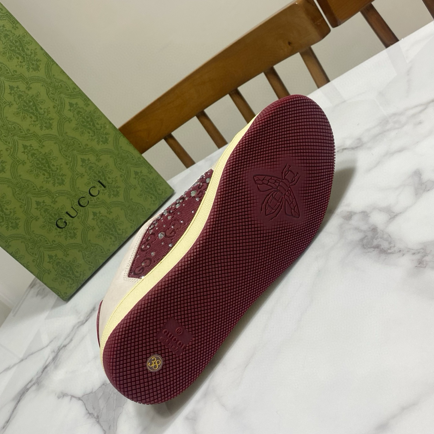 Gucci 구찌 블랙 스팽글 로고 스니커즈 5