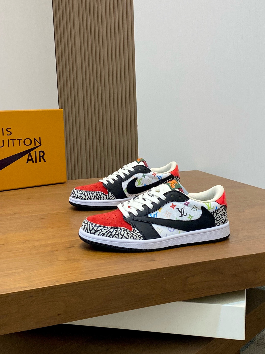 Louis Vuitton-AIR 루이비통 에어 로우 스니커즈 3