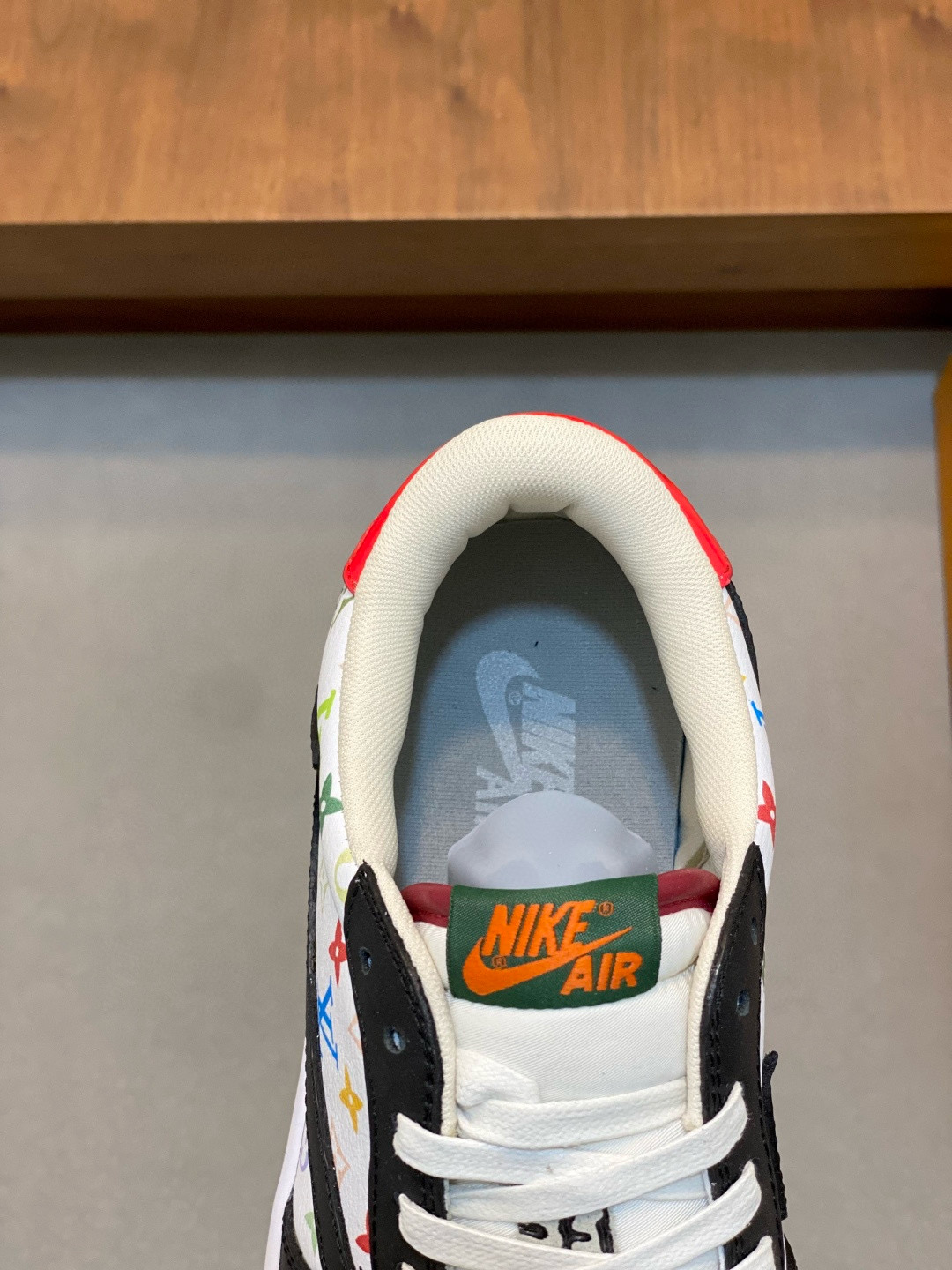 Louis Vuitton-AIR 루이비통 에어 로우 스니커즈 7