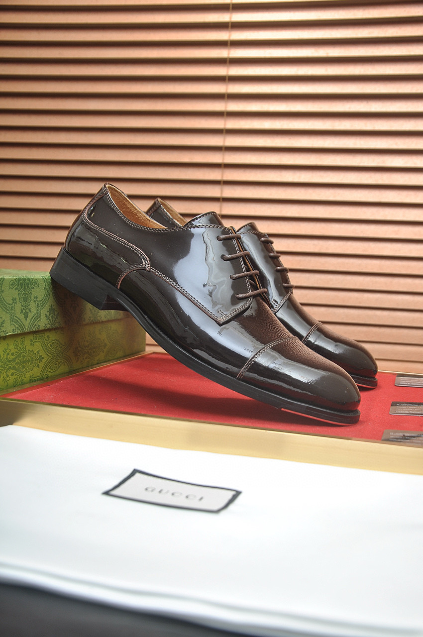 GUCCI 구찌 남성 유광 가죽 더비 슈즈 2